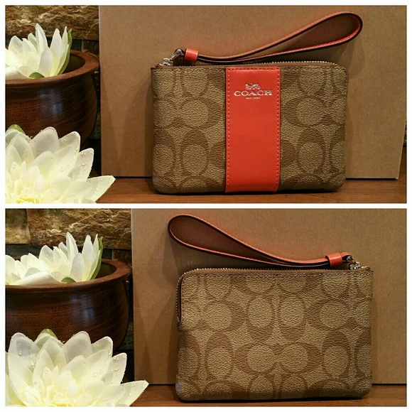 NEW Coach Sig Wristlet in Khaki Orange-Red - Picture 2 of 5